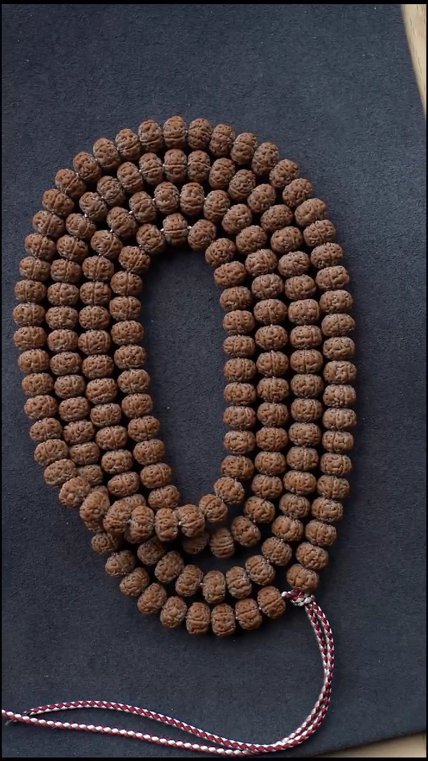 吊坠金刚菩提老树王 108 尺寸8.8左右 勿里达超头 支持下水