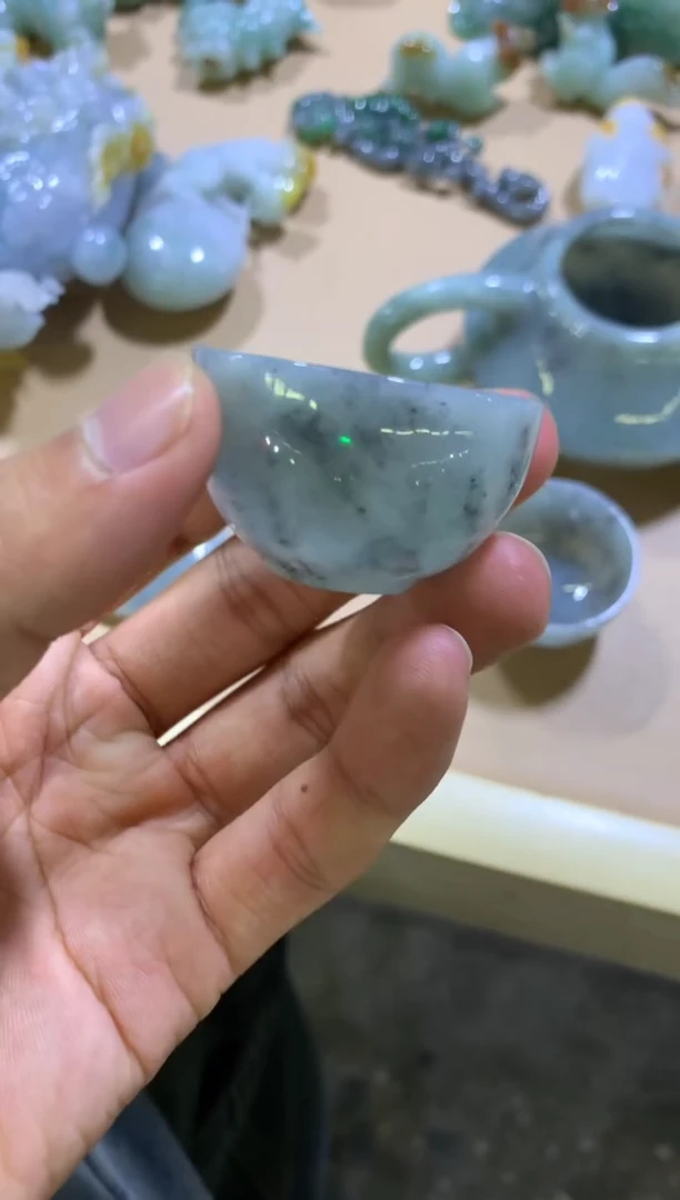 未镶嵌挂件翡翠落***情翡翠摆件