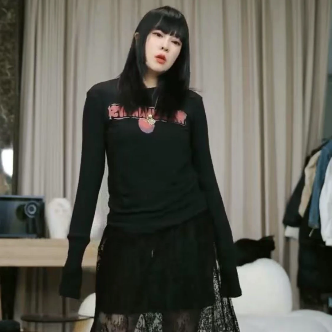 infobyfive罘蠡春季新款小苹果圆领长袖打底衫T恤NF0502074