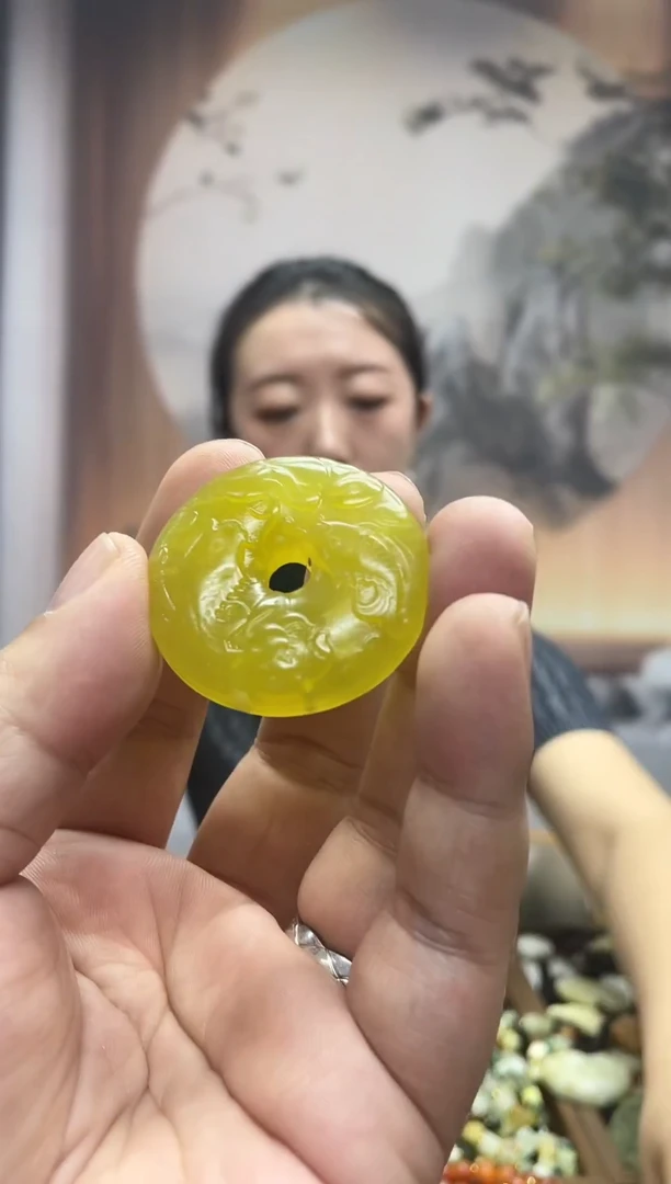 未镶嵌岫玉吊坠·