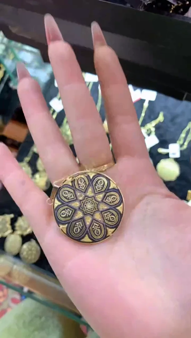 【闪购商品】瓷片楚楚中古珠宝甄选不退换