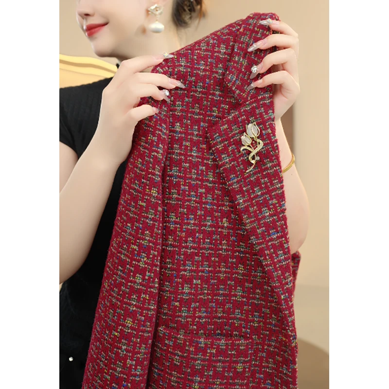 2025冬季新款复古时尚气质百搭高级感西装领短外套