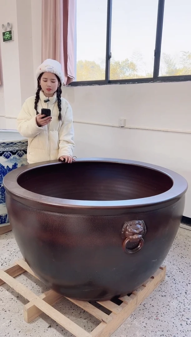 【闪购商品】缸直径一米古铜狮耳门海