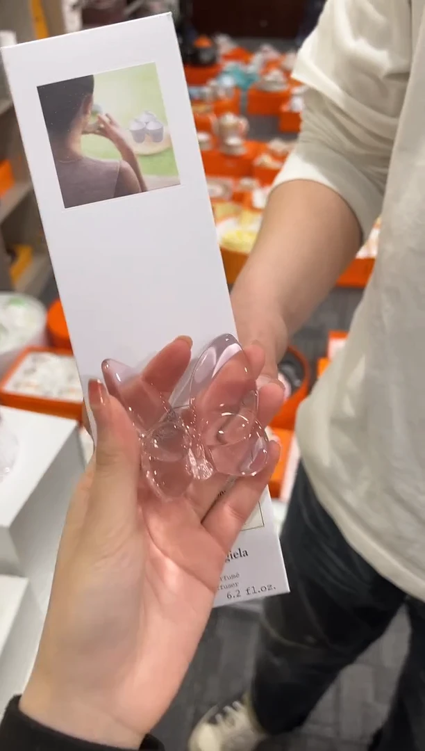 【闪购商品】杯DW001-------------