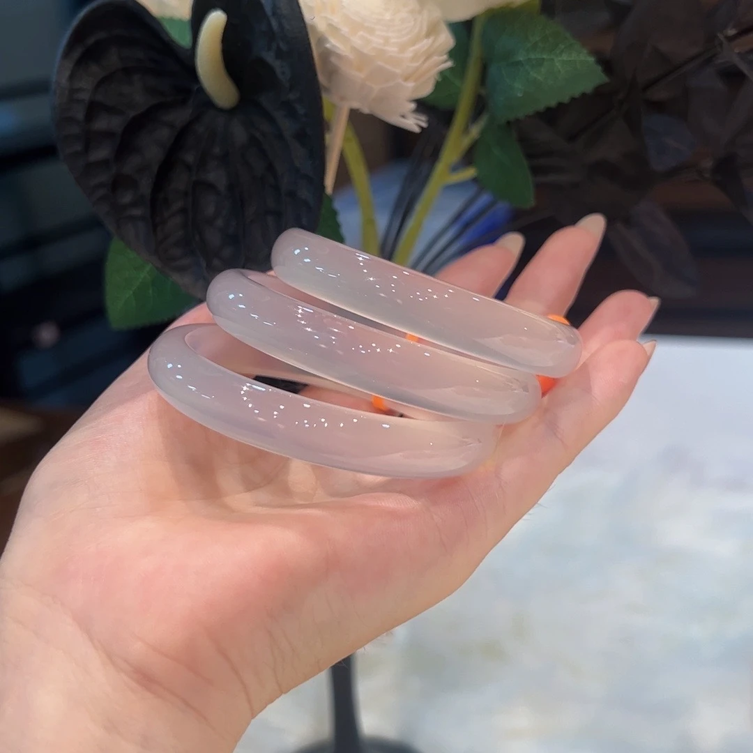 天然玛瑙玉髓 马料白冰玉石玛瑙手镯 正圈百搭款（多样性发一）