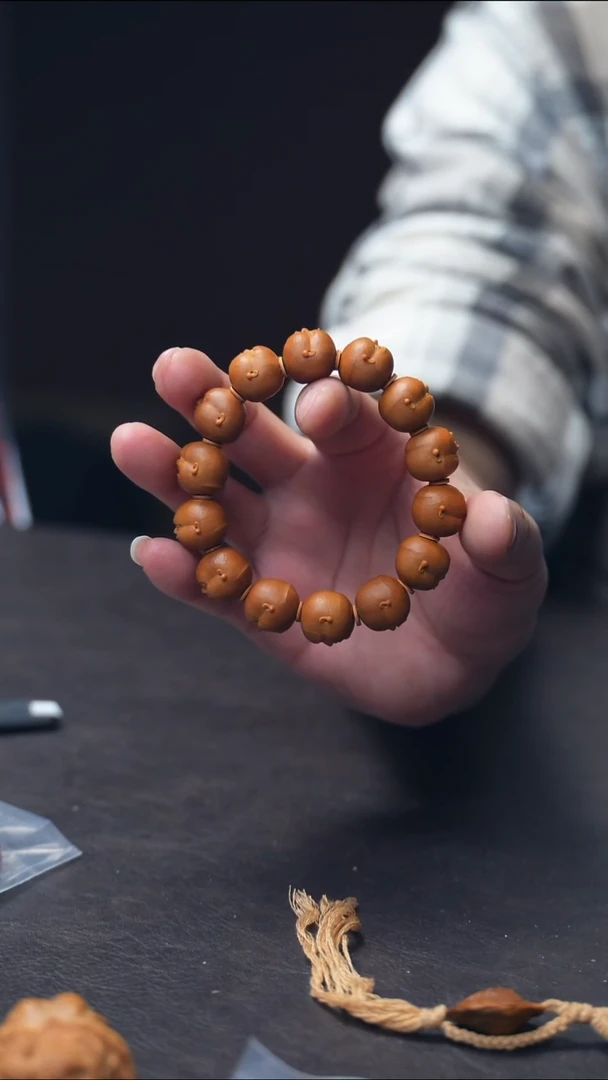 手串/手链橄榄核人生百态