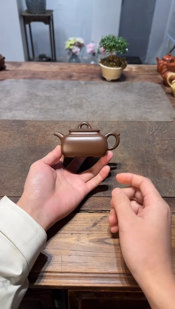 茶壶紫砂大*熊长四方 紫砂壶