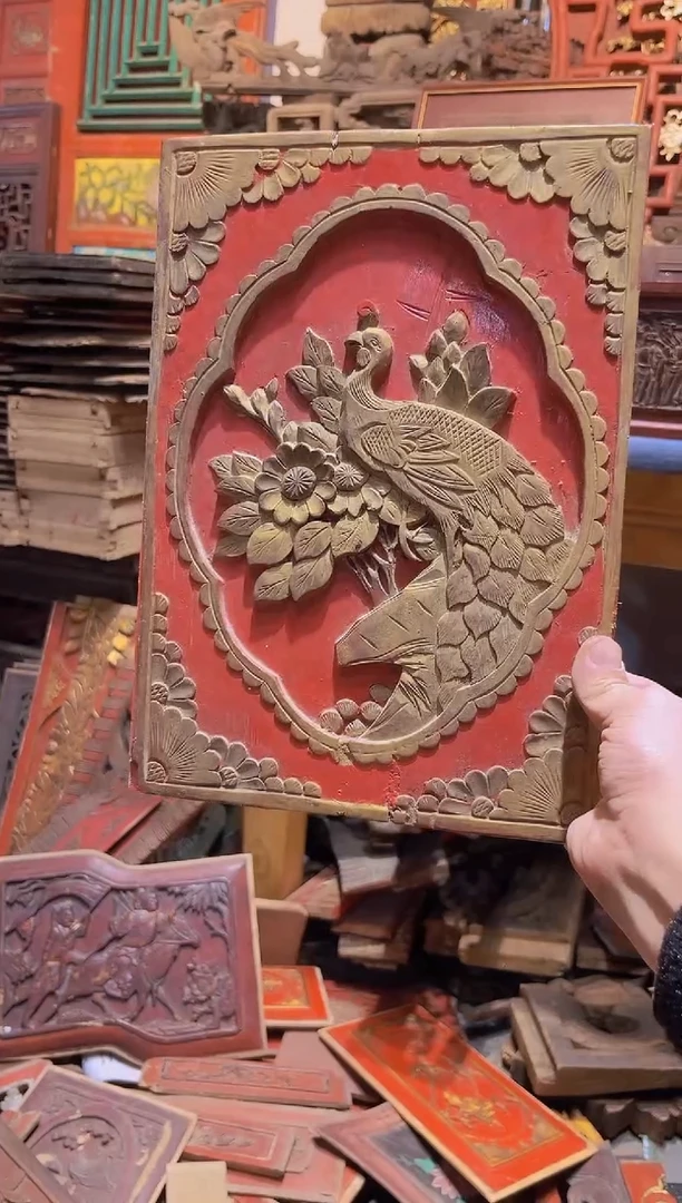 【闪购商品】香樟木老木雕老物件花板