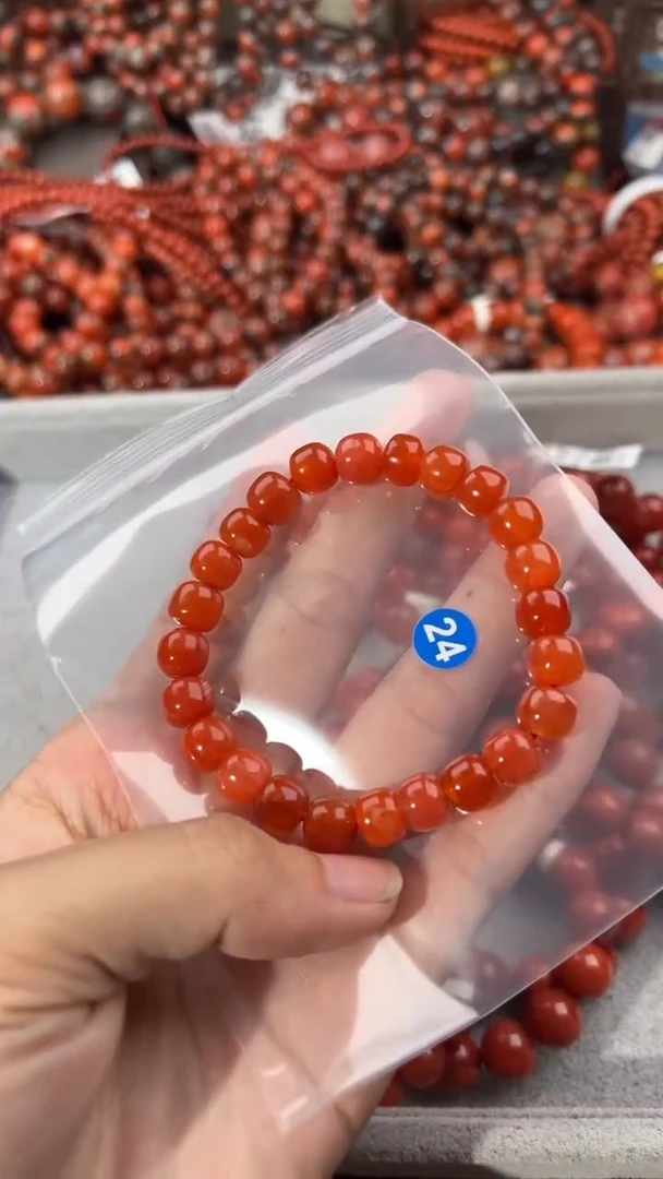 南红玛瑙手串未镶嵌8