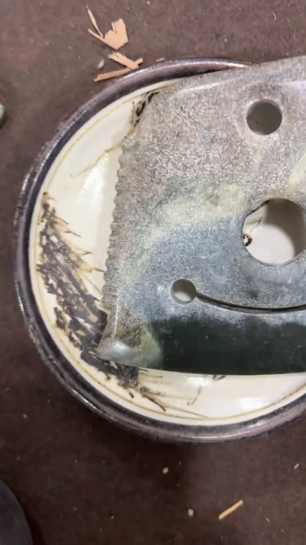 瓷片瓷器。手工。手绘