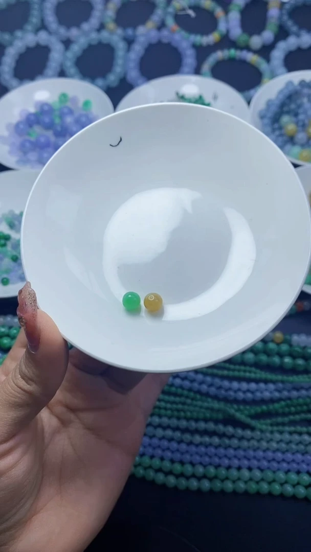 【闪购商品】翡翠散珠天然翡翠A货
