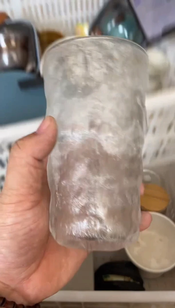 杯无运费险有瑕疵的摄影的产品有使用过的痕迹有点脏介意勿拍