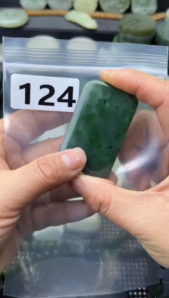 未镶嵌和田玉珠宝半成品牌子