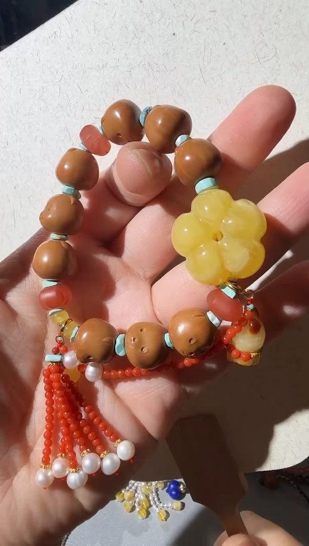 手链蜜蜡未镶嵌蜜蜡花朵手链