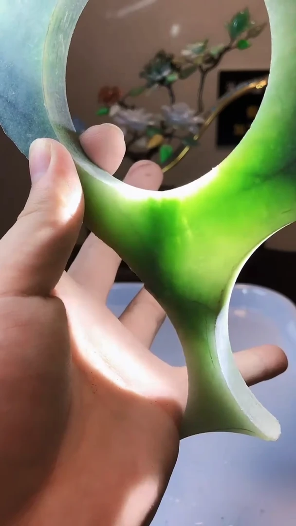 翡翠未镶嵌颈饰天然翡翠A货