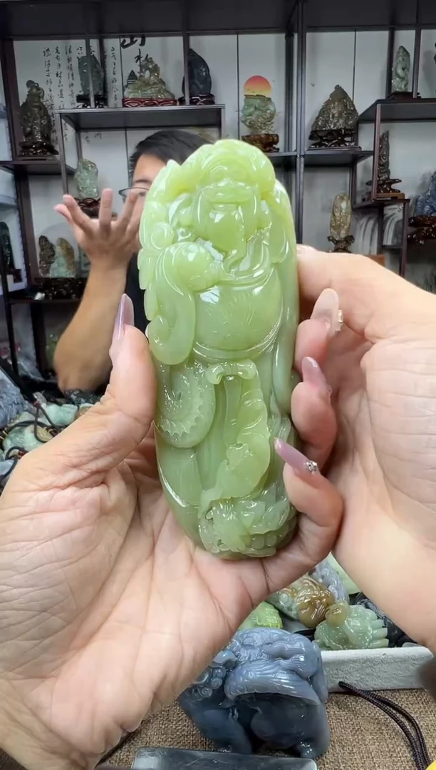 未镶嵌和田玉把件1