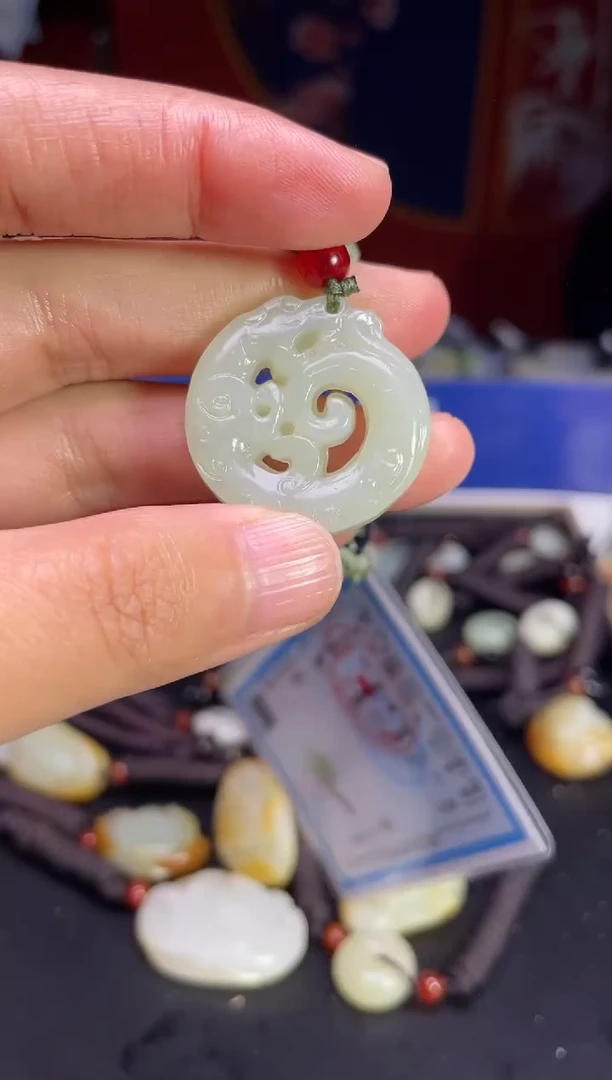 颈饰未镶嵌和田玉123