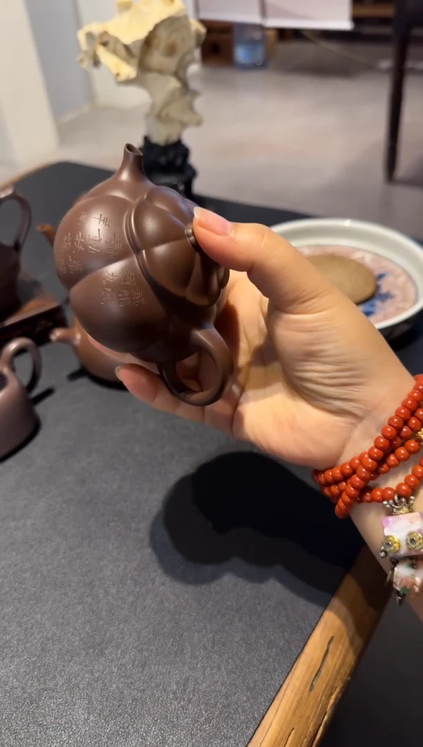 茶壶紫砂大**鲜大鱼海棠