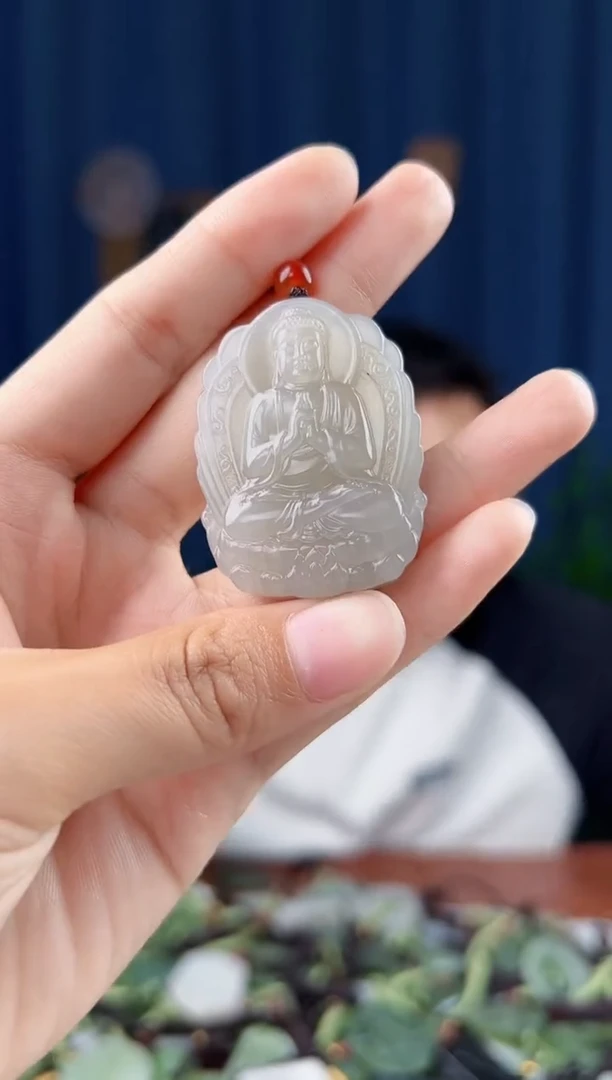 未镶嵌和田玉挂件拍一发一，