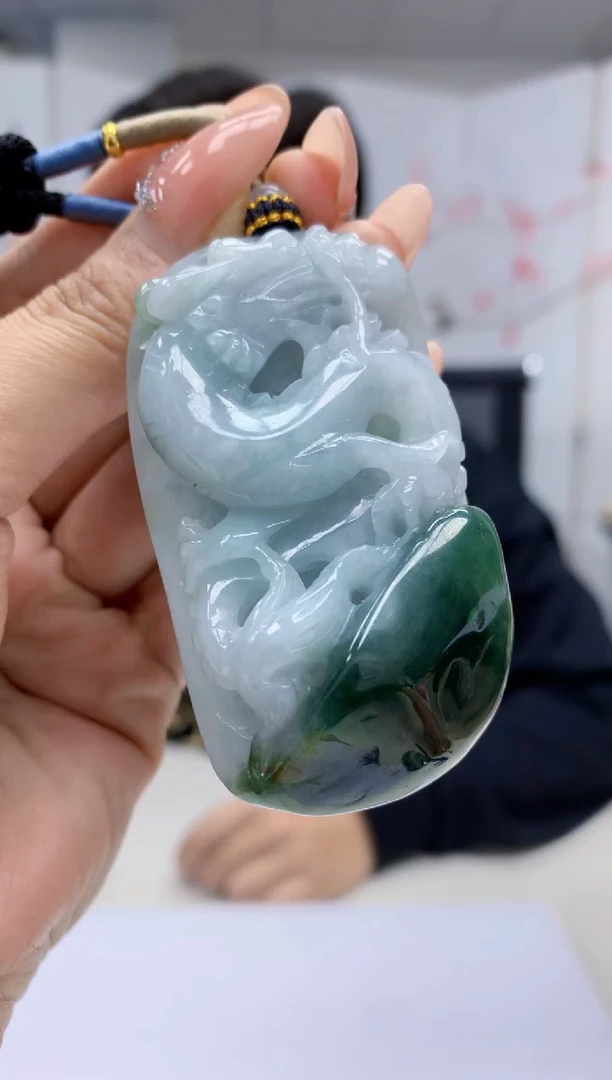 【闪购商品】定制翡翠未镶嵌4917MM-毛货挂件71