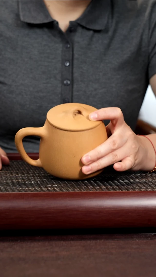 茶杯紫砂尾单微瑕晃口黄金段石瓢420左右不带盒