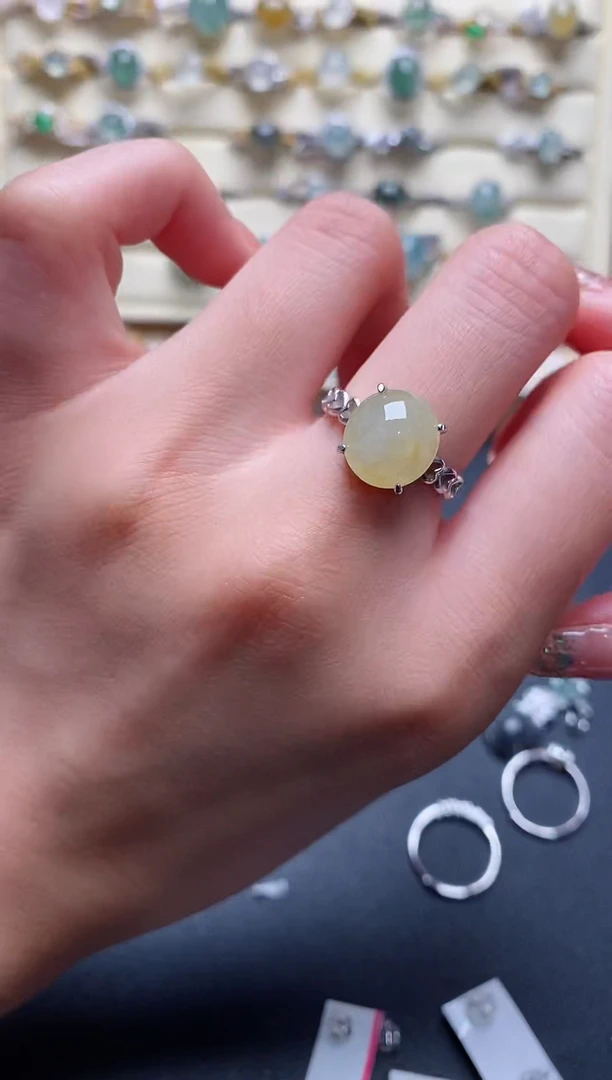 银S925镶嵌戒指翡翠88888+8