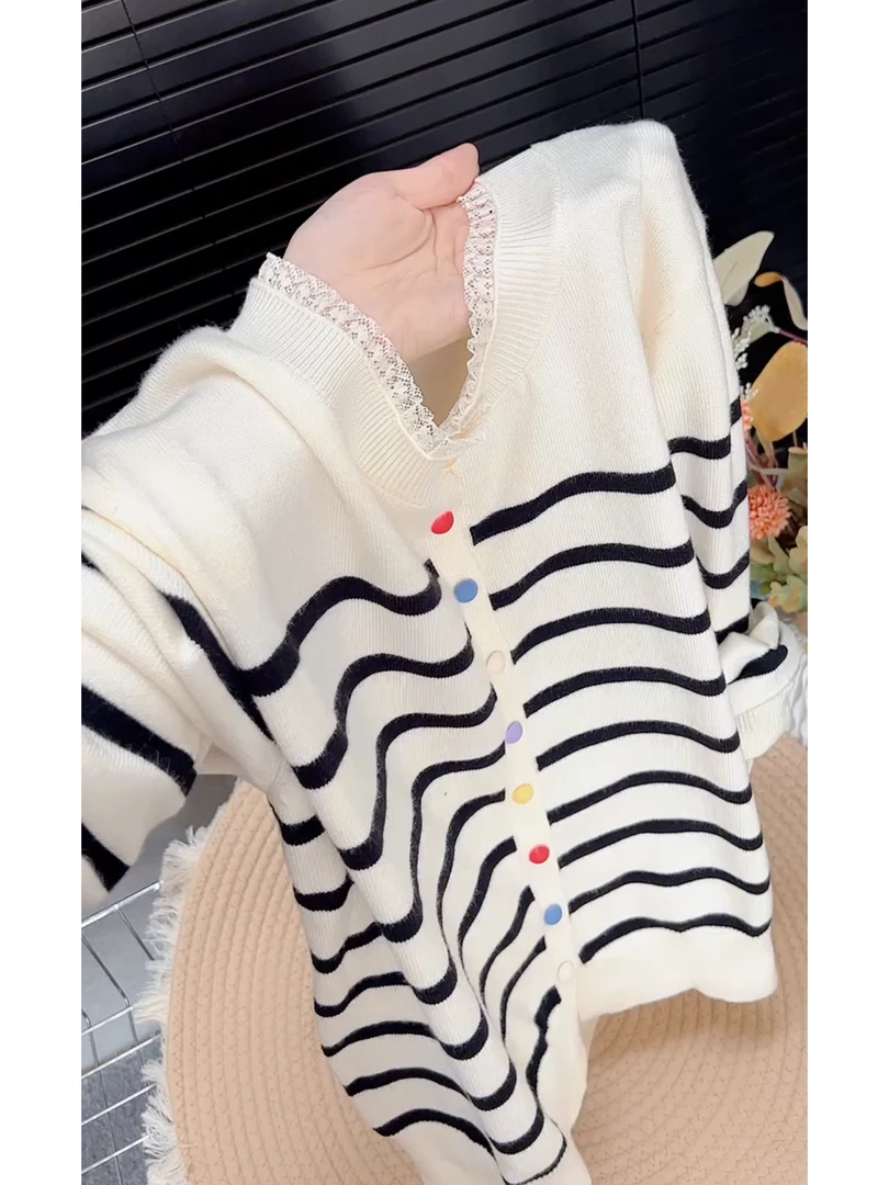 温柔风彩色纽扣长袖针织开衫女秋季2025新款百搭显瘦条纹小衫上衣