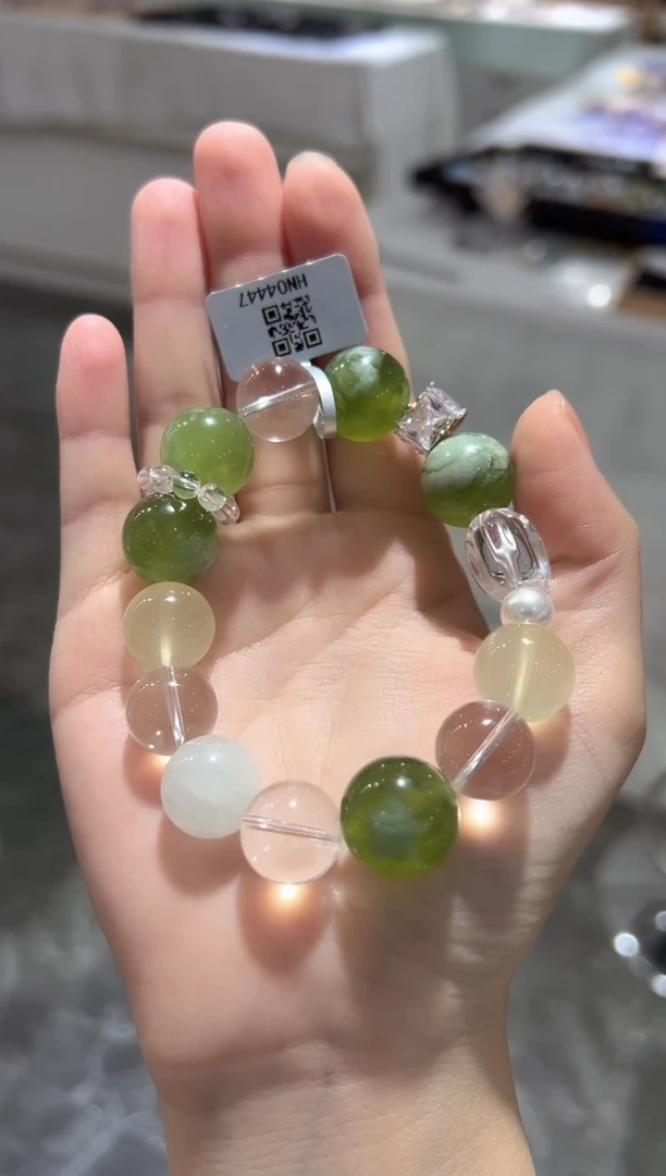 水晶手串未镶嵌手串