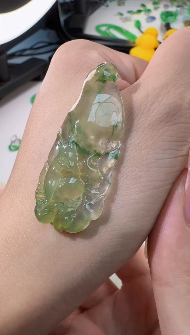 颈饰未镶嵌翡翠缅甸A货翡翠
