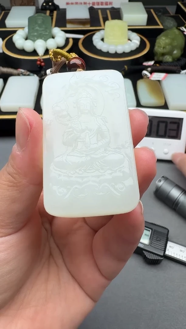 颈饰未镶嵌和田玉4