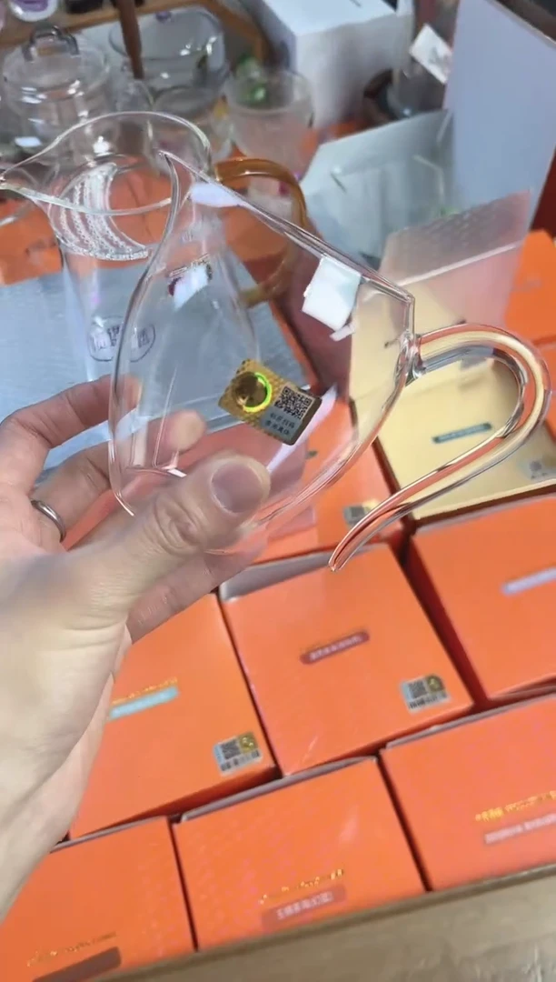 大翊口透明色，，，，，，，