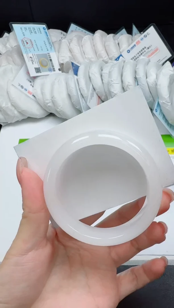 未镶嵌手镯石英质玉002-5253