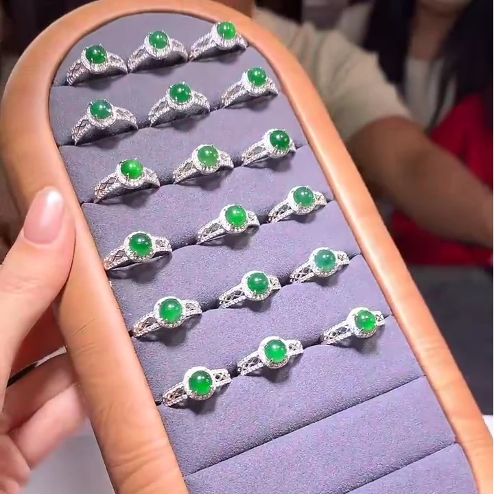 【逍遥】天然A货翡翠蛋面戒指*C1924/25/多样性发/1件