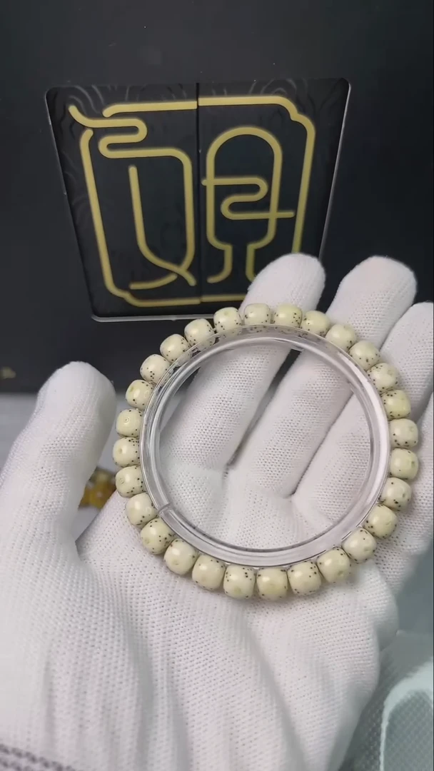 星月菩提手串小驼包.A058