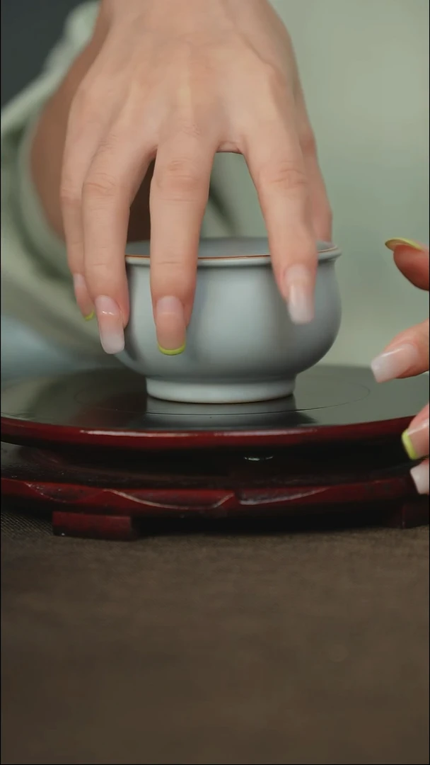 微微瑕 大福袋杯 无底款