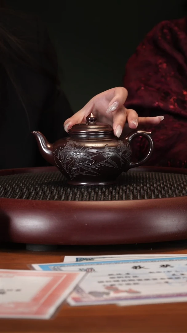 【闪购商品】紫砂茶壶2139YLX笑樱龙山古乌泥300c