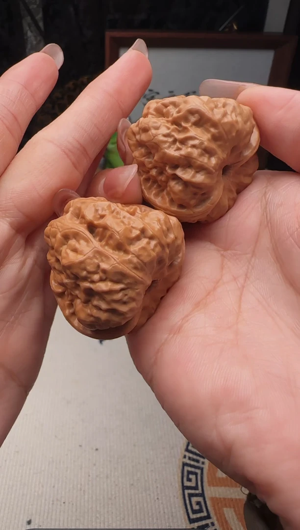 把件文玩核桃?***龙文玩核桃13