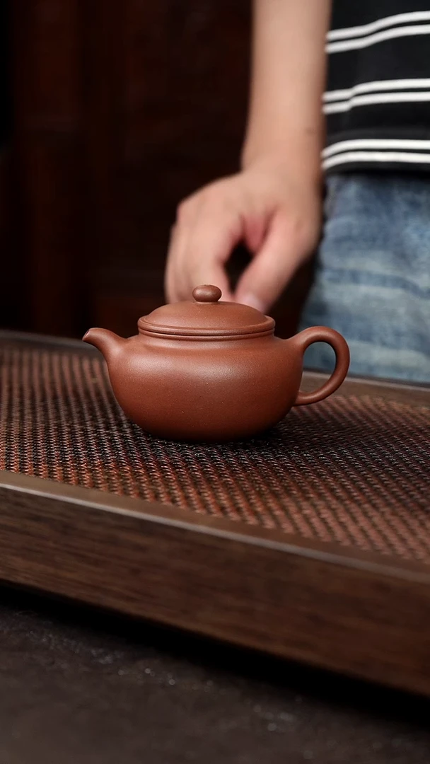 茶壶紫砂红皮龙永福莲子