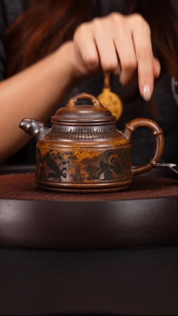 茶壶紫砂宜兴紫砂壶龙骨金砂熊猫竹鼎