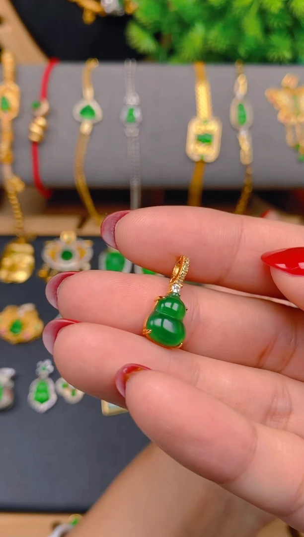 吊坠(不含链)银S925镶嵌翡翠大葫芦万能扣