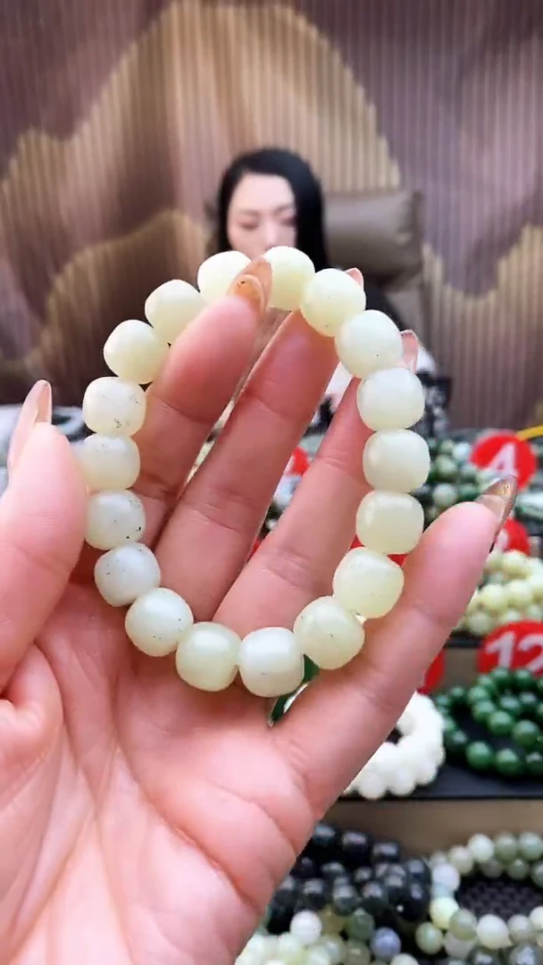 未镶嵌手串和田玉老型黄口点墨青花12