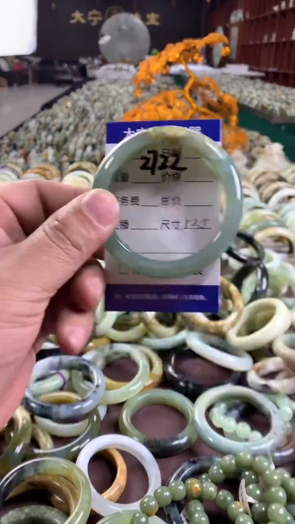 未镶嵌蛇纹石玉手镯2722