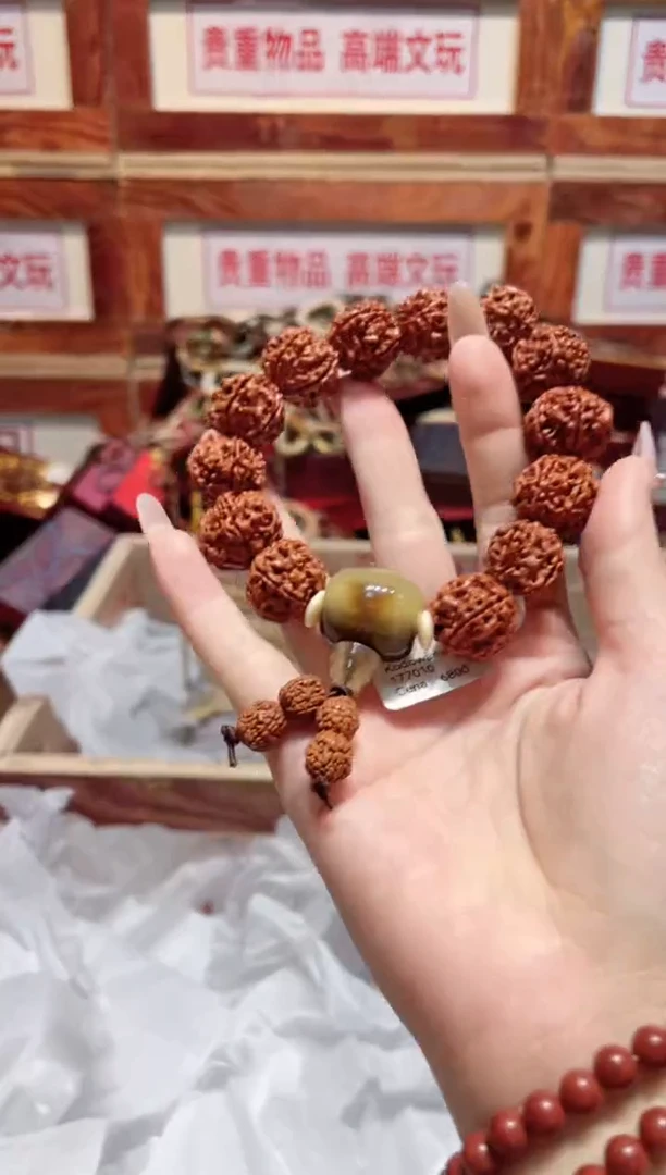 精品手串闪购链接（多样性发其一）￥