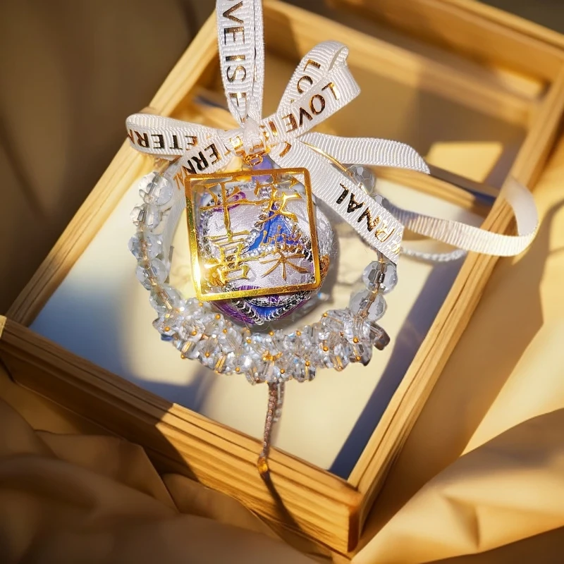 广西靖西壮锦绣球闪耀水晶边 可定制