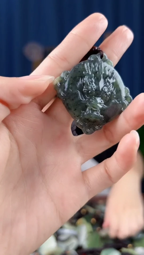 未镶嵌和田玉挂件拍一发一有棉