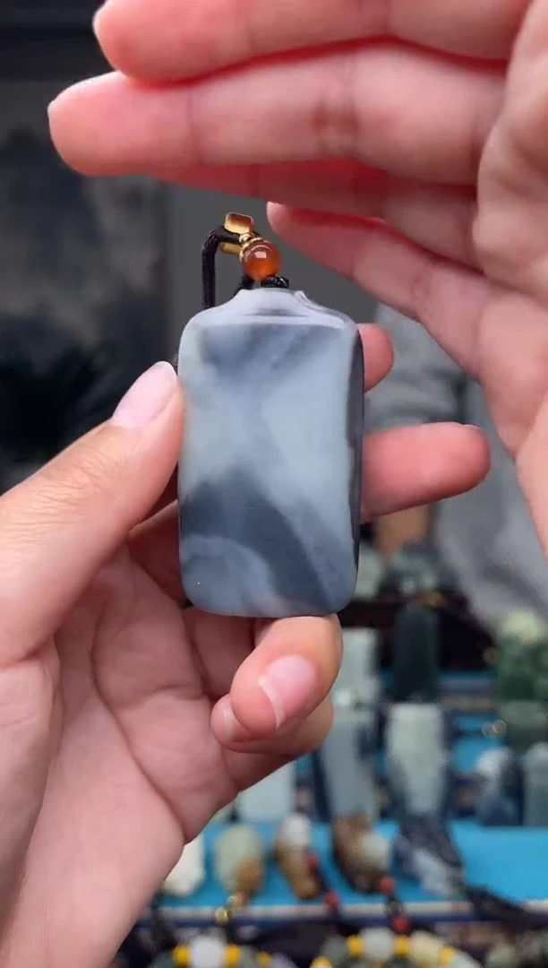 未镶嵌和田玉挂件1