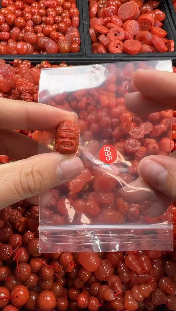 【闪购商品】南红玛瑙颈饰未镶嵌4