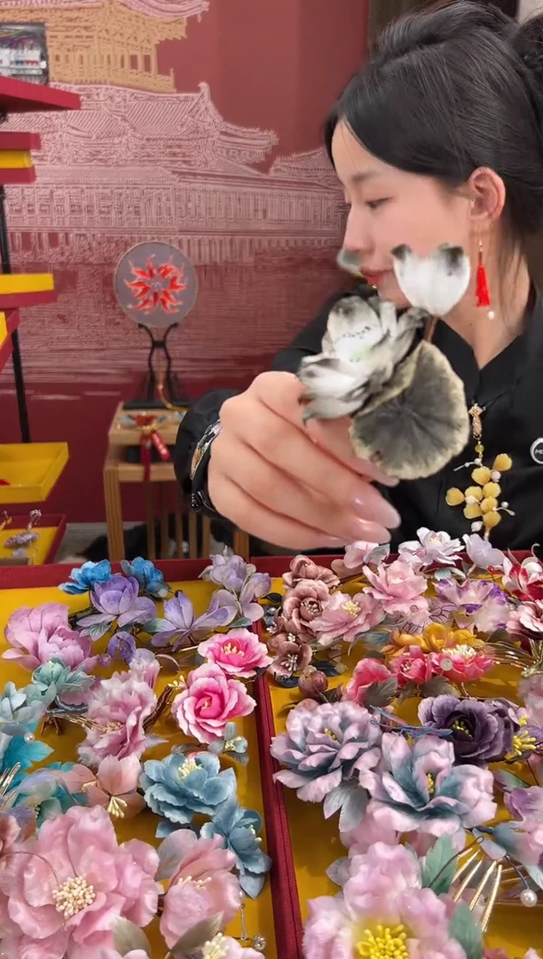 【闪购商品】刺绣非遗绒花（发饰）