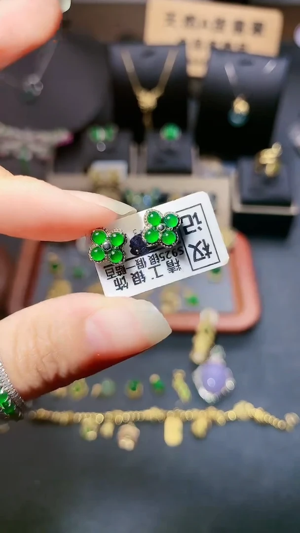 翡翠银S925镶嵌耳饰耳饰