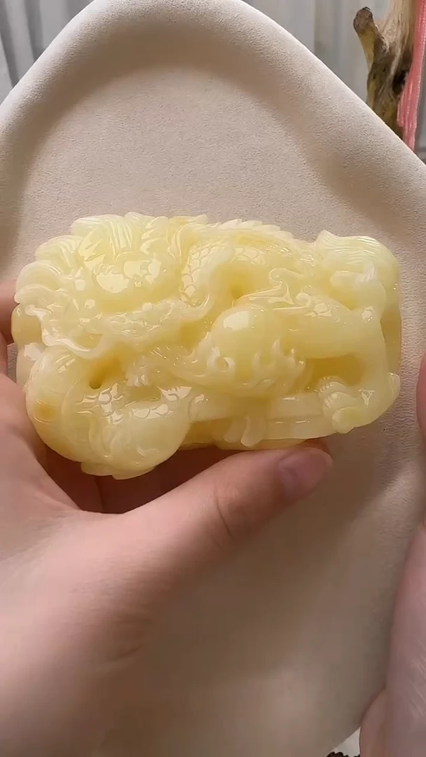 琥珀颈饰未镶嵌吊坠